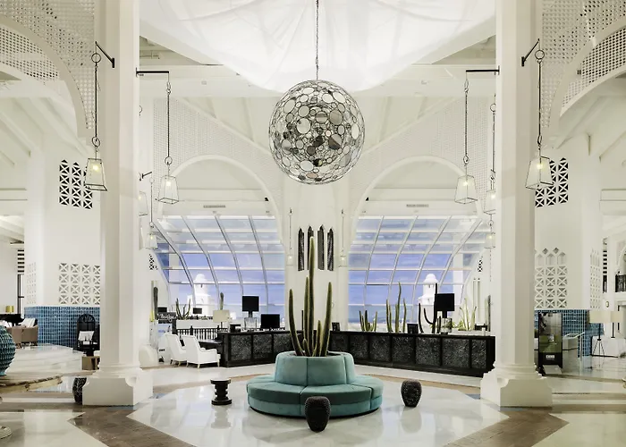 Hotel H10 Timanfaya Palace - Adults Only